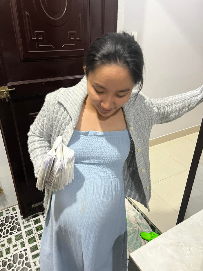 Quỳnh Quỳnh chia sẻ về việc cô gặp vấn đề sức khỏe vì làm quá sức.