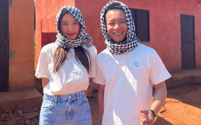 Quang Linh Vlog và Thùy Tiên bí mật đóng MV cùng nhau ở Angola, còn tung hậu trường cực lãng mạn Ảnh 2