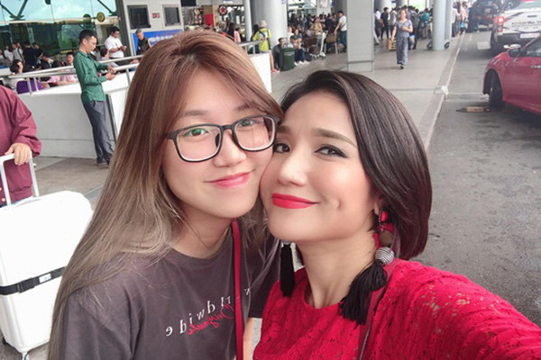 Con gái duy nhất của nữ MC Cát Tường