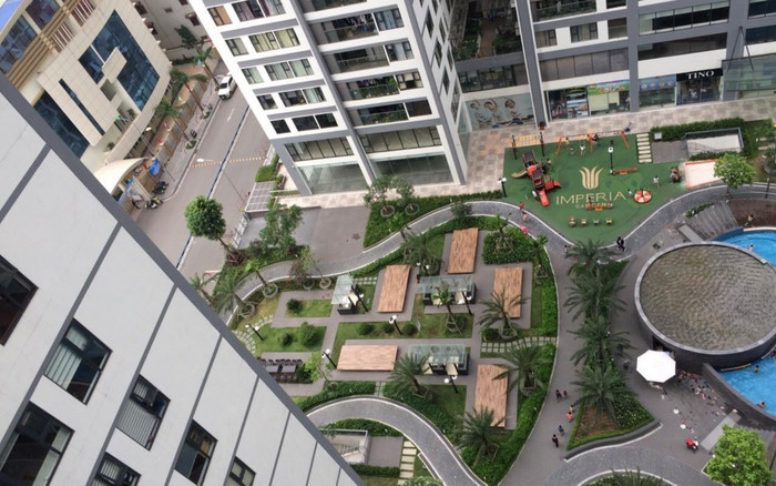 Hà Nội: Nam thanh niên bất ngờ trượt chân rơi từ tầng 3 chung cư Imperia Garden xuống đất trọng thương Ảnh 2