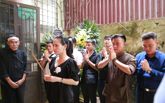 Dàn sao Việt nghẹn ngào nói lời tiễn biệt cố nghệ sĩ Giang Còi Ảnh 2