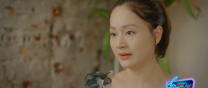 Thương Ngày Nắng Về tập 47: Bà Nga bắt gặp con gái cùng người yêu làm 'chuyện ấy' trước cửa nhà Ảnh 1