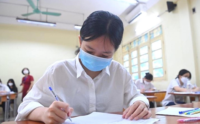 Nhiều địa phương hoàn thành chấm thi tốt nghiệp THPT 2022 Ảnh 2