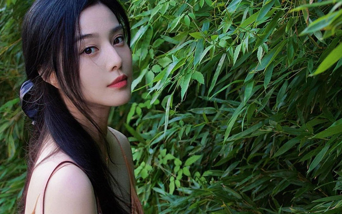 Diện váy poplin, nhan sắc Phạm Băng Băng tựa 'thần tiên tỉ tỉ' Ảnh 2