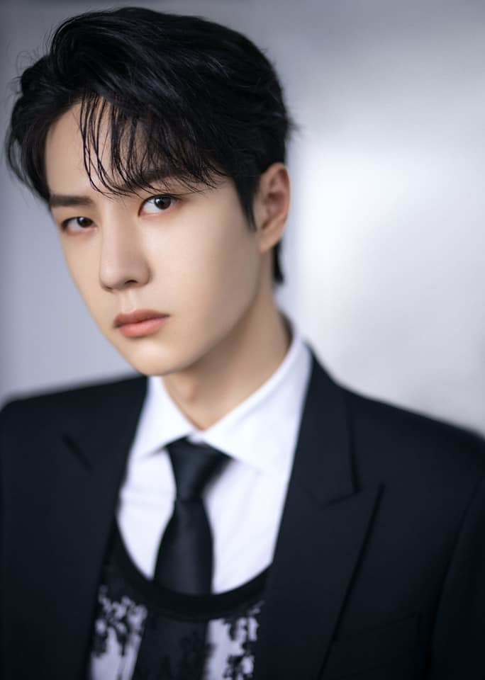 Vượt mặt Dương Dương, Tiêu Chiến, mỹ nam 00 với chiều cao khủng này được chọn làm 'chồng quốc dân' Ảnh 6