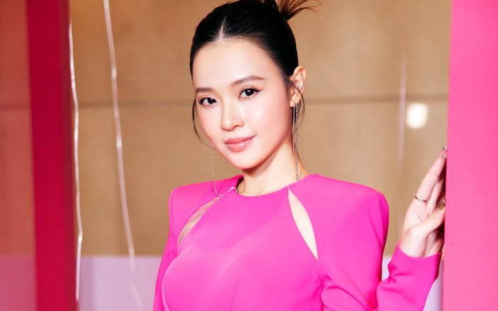 Đâu chỉ có 'vòng eo con kiến', Midu còn 'thiêu đốt khung hình' với nhan sắc 'vạn người mê' Ảnh 2