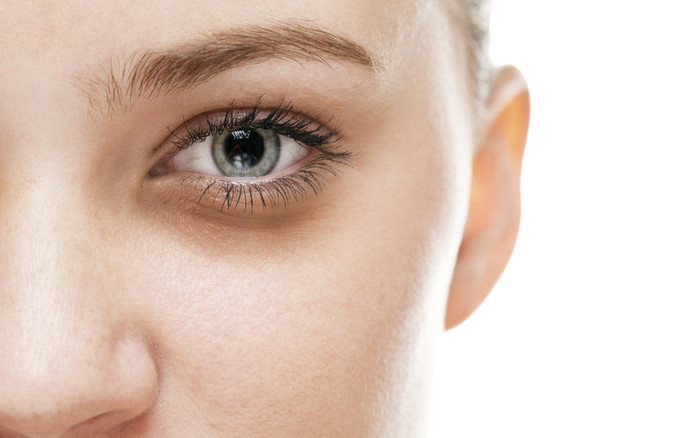 5 cách để tiễn 'bay màu' đôi mắt quầng thâm kém sắc Ảnh 2