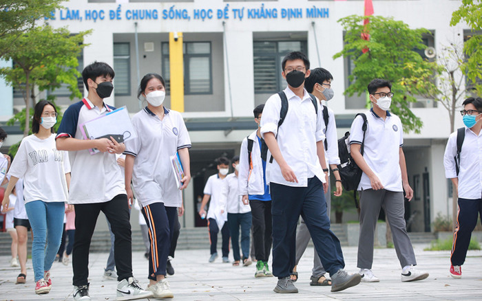 Hơn 20 thí sinh đầu tiên trúng tuyển ĐH Y Dược TP.HCM Ảnh 2