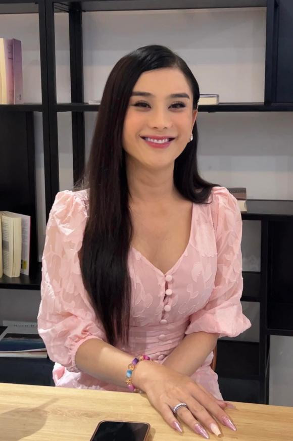 Lâm Khánh Chi đã cân bằng được tnh thần sau ly hôn.