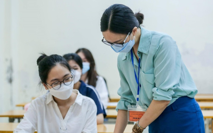 Vì sao điểm chuẩn xét học bạ tăng đột biến? Ảnh 2