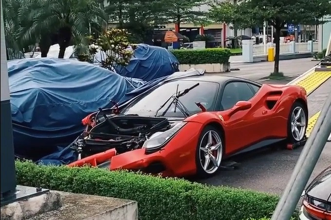 Thợ sửa xe tự ý lấy 'siêu xe' Ferrari 488 của khách chạy rồi gây tai nạn, phía đại lý nói gì? Ảnh 2