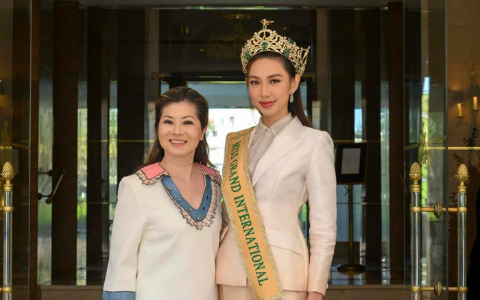 Diện vest đội vương miện, Thuỳ Tiên toả sáng ra sao? Ảnh 2