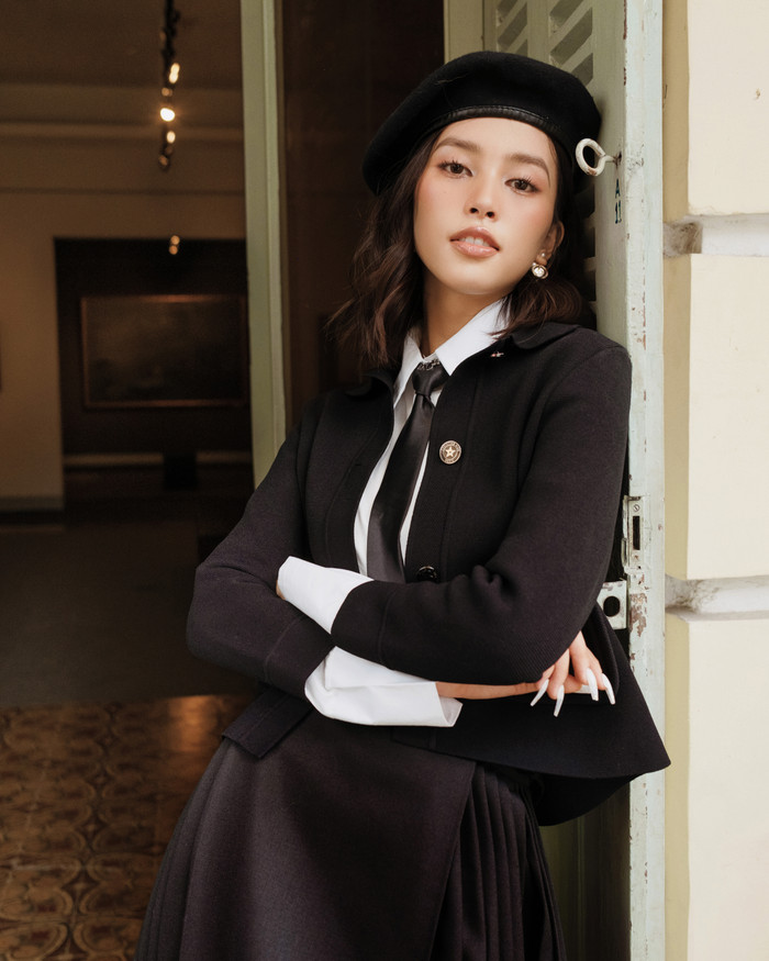 Tuổi 21 của Tiểu Vy: Nhan sắc nở rộ, làm giám khảo cuộc thi cấp quốc gia Ảnh 1