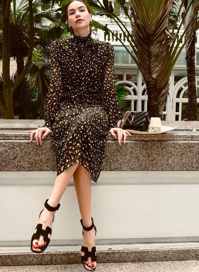 Hồ Ngọc Hà còn đặc biệt yêu thích những đôi dép đến từ thương hiệu Hermes.