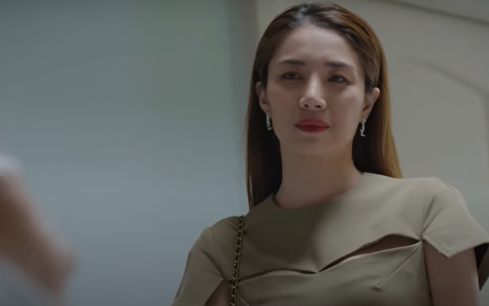 Thương Ngày Nắng Về: Ông Long tỉnh lại dù Nhật Mai đã thuê người rút ống thở, là Duy đứng sau cứu bố? Ảnh 3