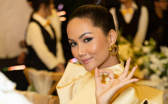 H'Hen Niê phản ứng thế nào khi bị học sinh lớp 9 nhắn tin 'chửi giả tạo'? Ảnh 2