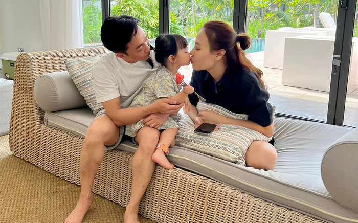 Cường Đô La kỷ niệm 3 năm cưới Đàm Thu Trang, nhẹ nhàng nhưng cực chất Ảnh 2