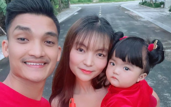 Cuộc sống vợ chồng son của Mạc Văn Khoa và Vy Pumpe sau kết hôn Ảnh 2