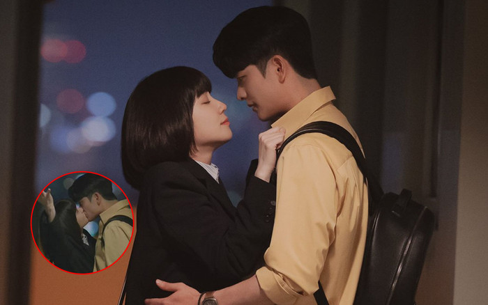 Woo Young Woo tập 10: Park Eun Bin cầm nhầm kịch bản nam chính, chủ động hôn Kang Tae Oh Ảnh 2