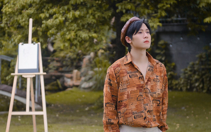 Quán quân Giọng hát Việt 2019 bắt tay cùng 'hit maker' loạt ca khúc của ERIK, Hiền Hồ tung MV đầu tay Ảnh 2