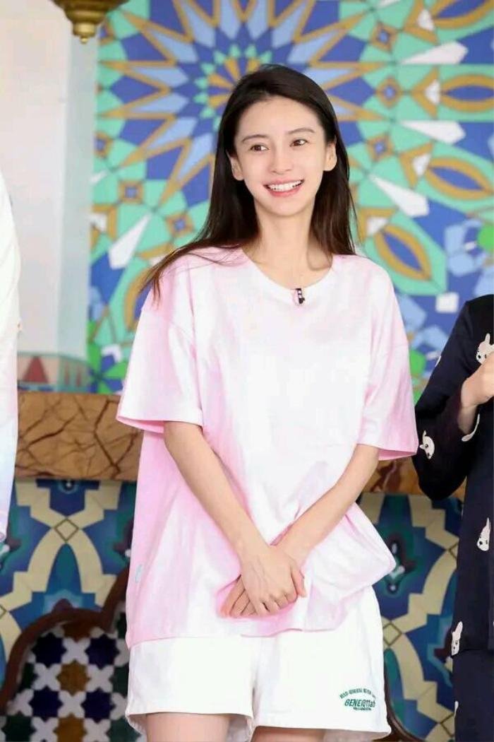 Angelababy chứng minh đẳng cấp nhan sắc khi để mặt mộc ăn đứt Bạch Lộc, Triệu Lộ Tư Ảnh 5