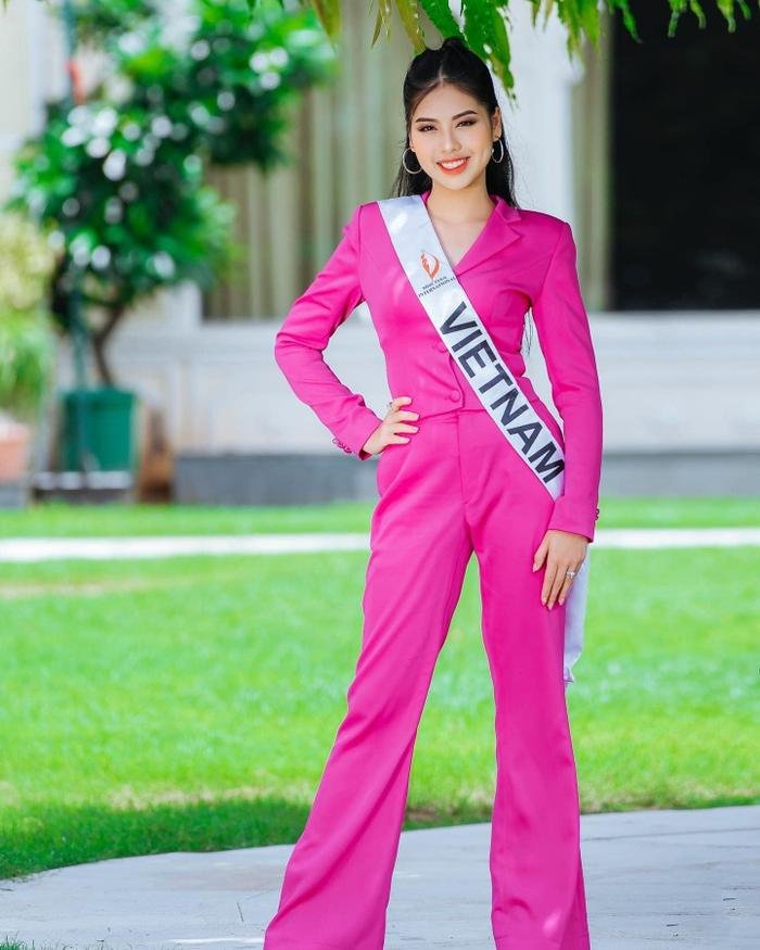 Đại diện Việt Nam - Ngô Ngọc Gia Hân đăng quang Miss Teen International 2022 Ảnh 6