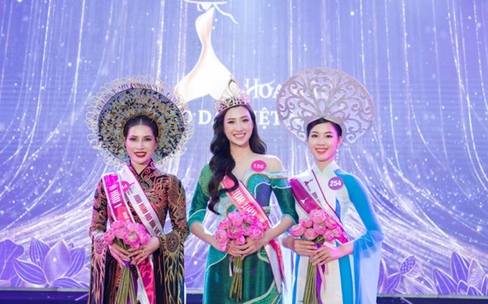 Tại Hoa hậu áo dài Việt Nam 2022, giám khảo chấm điểm cao những câu chuyện như thế nào? Ảnh 2