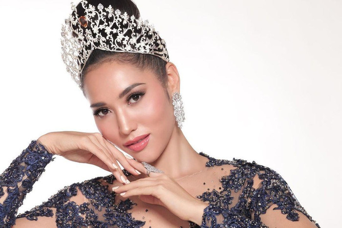 Laksmi Shari De-Neefe Suardana đã đăng quang danh hiệu cao nhất tại cuộc thi Miss Universe Indonesia 2022. Cô gái gây ấn tượng với chiều cao 'khổng lồ' và đặc biệt là mang vẻ đẹp 2 dòng máu Indonesia và Australia.