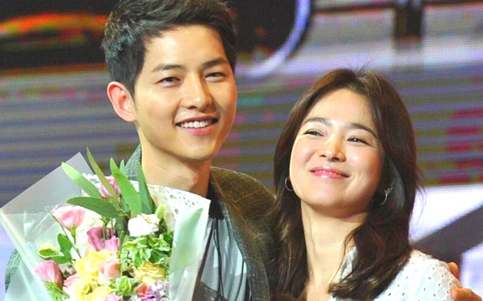 Song Joong Ki nhận tin vui giữa lúc Song Hye Kyo sánh đôi với trai trẻ Ảnh 2