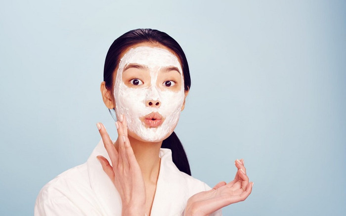 Tránh ngay 5 loại mỹ phẩm này nếu không muốn làn da bị hư hại nặng nề Ảnh 2