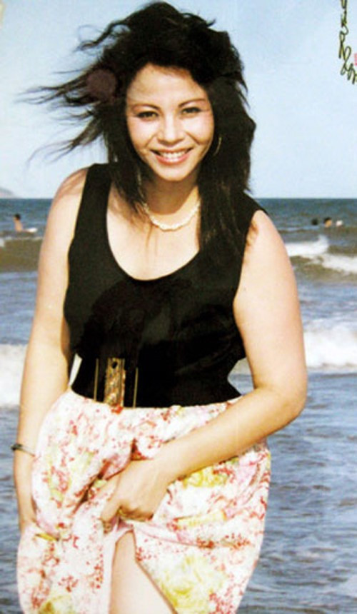 Thời trẻ, NSƯT Thanh Quý có phong cách thanh lịch, thời thượng không kém ai. Loạt ảnh ngày xưa ơi của bà khiến nhiều người chỉ biết ước.