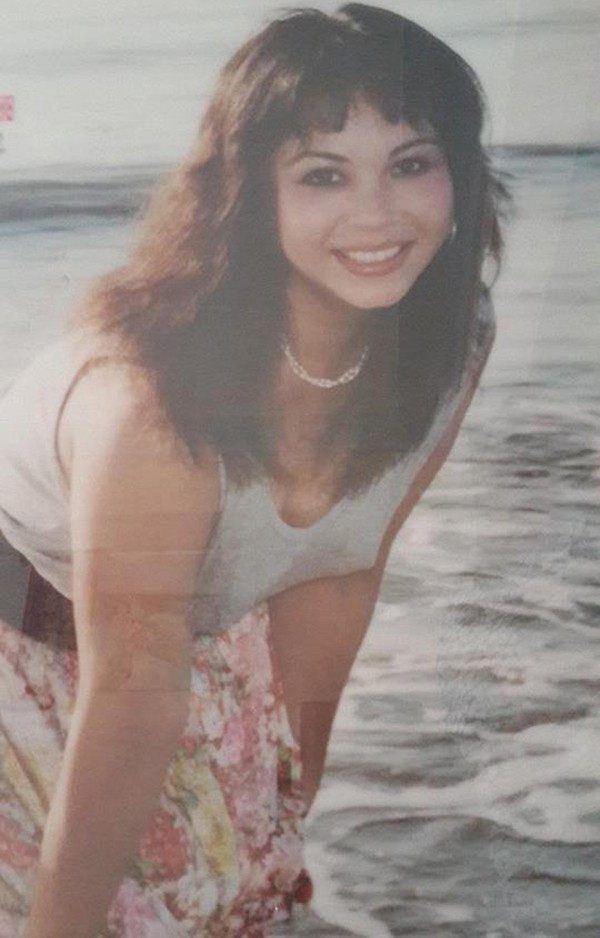 NSƯT Thanh Quý có nụ cười tươi và gương mặt bầu bĩnh phúc hậu. Tuy ảnh chất lượng thấp nhưng nhan sắc của bà lại chất lượng cao.