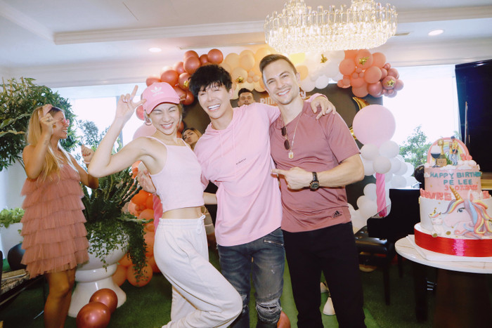 Nathan Lee bí mật về nước đón sinh nhật 'tuổi 16' giản dị, fan chuẩn bị hẳn một món quà đặc biệt Ảnh 2
