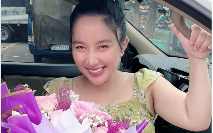 Vợ Lê Dương Bảo Lâm sắp lâm bồn, dàn sao Việt nôn nao, một Á hậu xinh đẹp tranh thủ 'xin vía' Ảnh 2