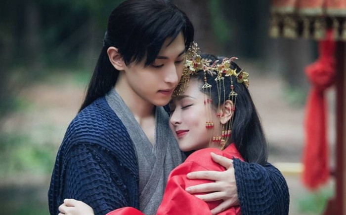 Nhìn lại thành tích khủng của Hương Mật Tựa Khói Sương 4 năm trước, fan thở dài tiếc nuối cho Dương Tử Ảnh 2