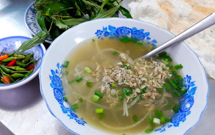 Đặc sản miền Trung: Canh don nấu hẹ Ảnh 2