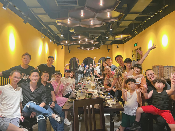 Thương Ngày Nắng Về kết thúc: Huyền Lizzie không ngại đăng ảnh tình tứ bên Đình Tú Ảnh 2