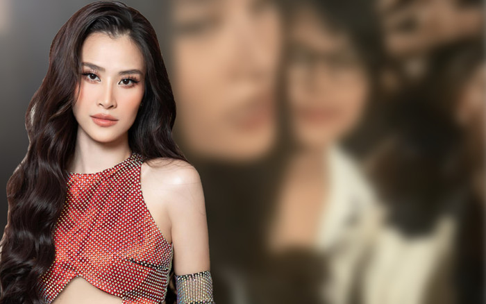 'Ngã ngửa' với cách kí tặng của Đông Nhi khi fan quên mang theo giấy bút! Ảnh 2