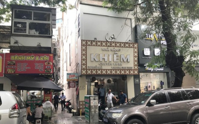 Hà Nội: Nhà hàng nổi tiếng bị phạt 2 triệu đồng vì nhân viên không cắt móng tay Ảnh 2