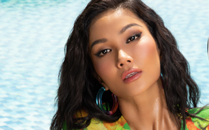 H'Hen Niê nhập hội 'hở bạo', khoe vòng 3 gần 1 mét, nóng bỏng không kém Kim Kardashian Ảnh 2