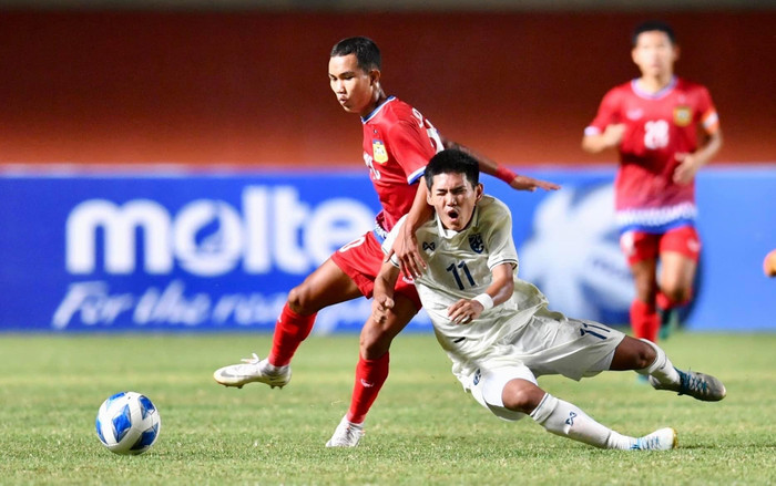 CĐV Thái Lan: 'Chúng ta đã vượt qua tầm Đông Nam Á, không cần phải thắng Lào' Ảnh 2