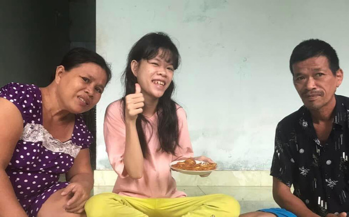 'Hiện tượng mạng' Thanh Nga Bento: 'Cuộc sống khó khăn, ba mẹ phải bán vé số' Ảnh 2