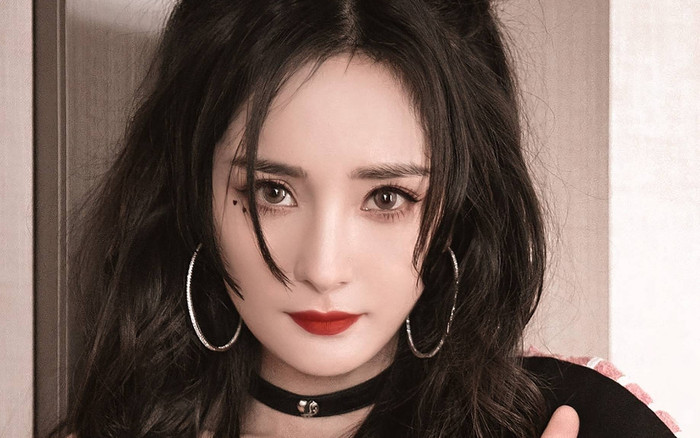 Loạt hành động cho thấy EQ 'cực phẩm' của Dương Mịch, không hổ danh là chị đại Cbiz Ảnh 2