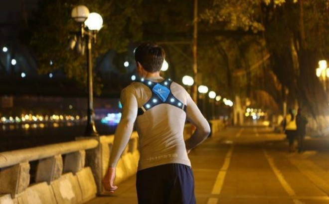 Mỗi đêm chạy 5km, người đàn ông thu lại thành quả bất ngờ Ảnh 2