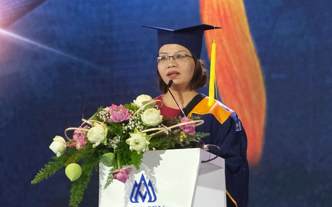 Nữ Thủ khoa tốt nghiệp ĐH khi 40 tuổi, từng đấu tranh rất nhiều việc 'học tiếp hay ổn định cuộc sống' Ảnh 2