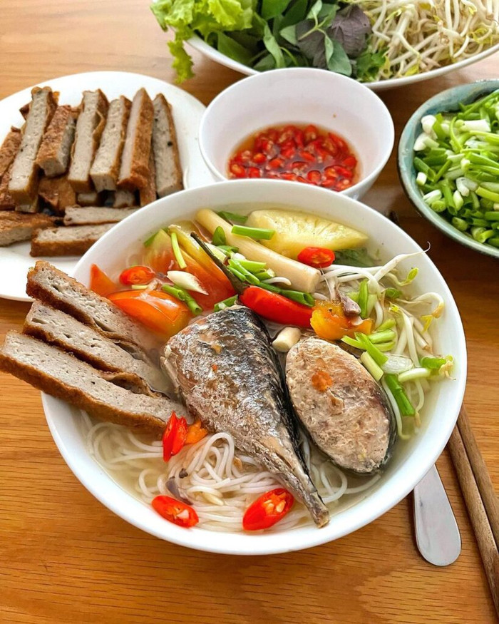 Những món bún miền Trung làm say lòng thực khách Ảnh 5