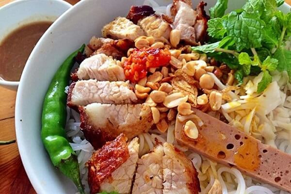 Những món bún miền Trung làm say lòng thực khách Ảnh 2