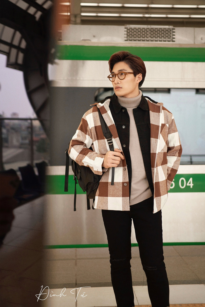 Diện mạo ưa nhìn cùng thần thái đầy cuốn hút của anh làm cho nhiều người không thể rời mắt