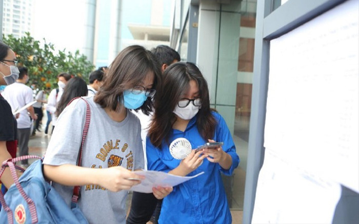 Học phí đại học tăng kịch trần: Áp lực dồn lên vai sinh viên Ảnh 2