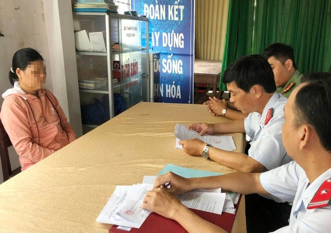 Bà T. làm việc với Cơ quan công an
